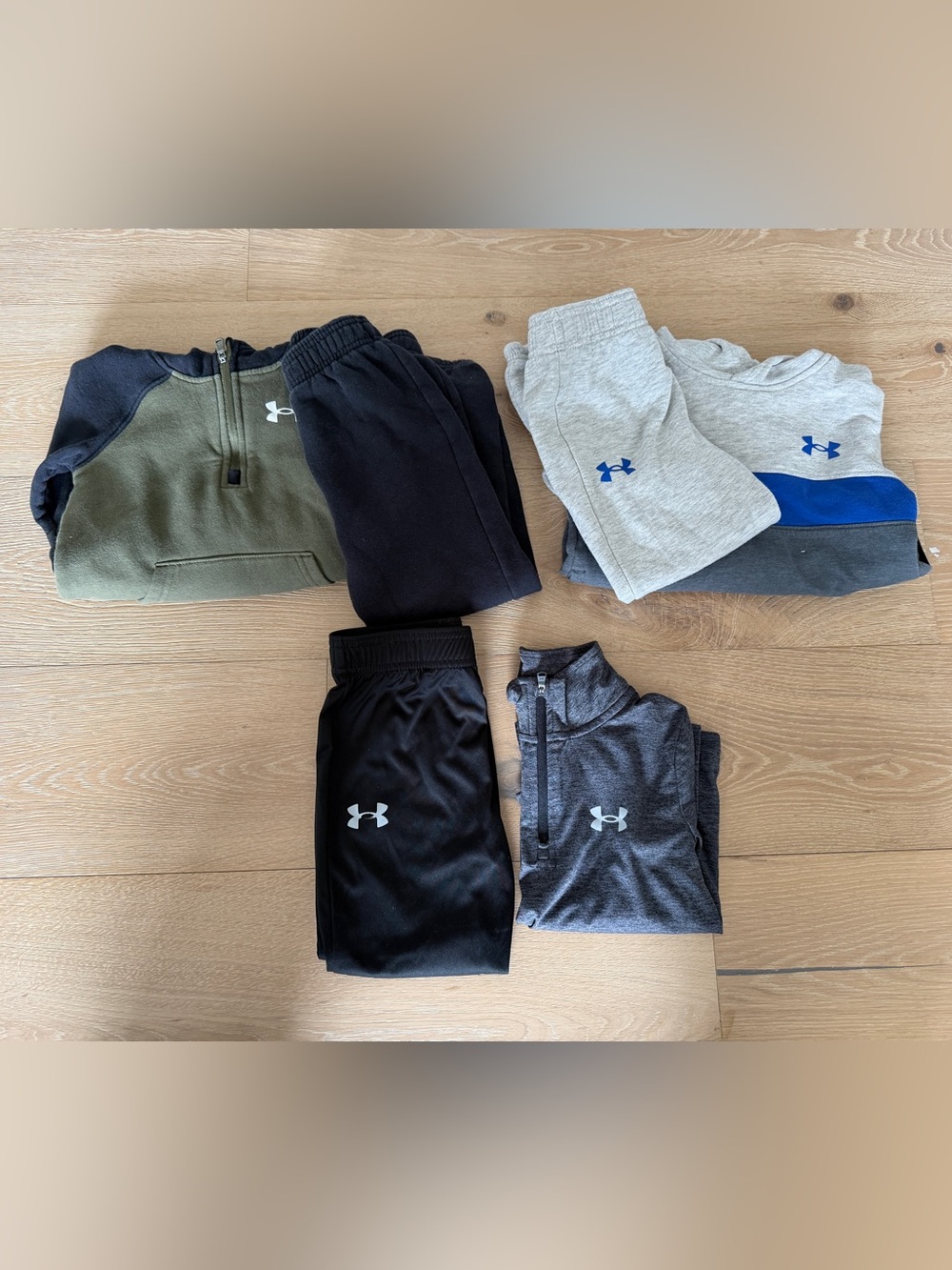 Under Armour Kids Athletic Bottoms and Tops - Black, Gray, Olive size 4T